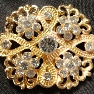 Vintage Elegant Gold and Silver Floral Brooch